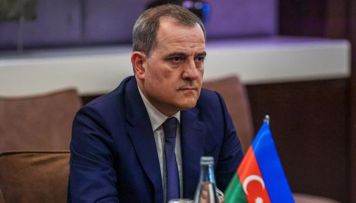 azerbaycanin-xarici-isler-naziri-ruminiyaya-resmi-sefere-yola-dusub